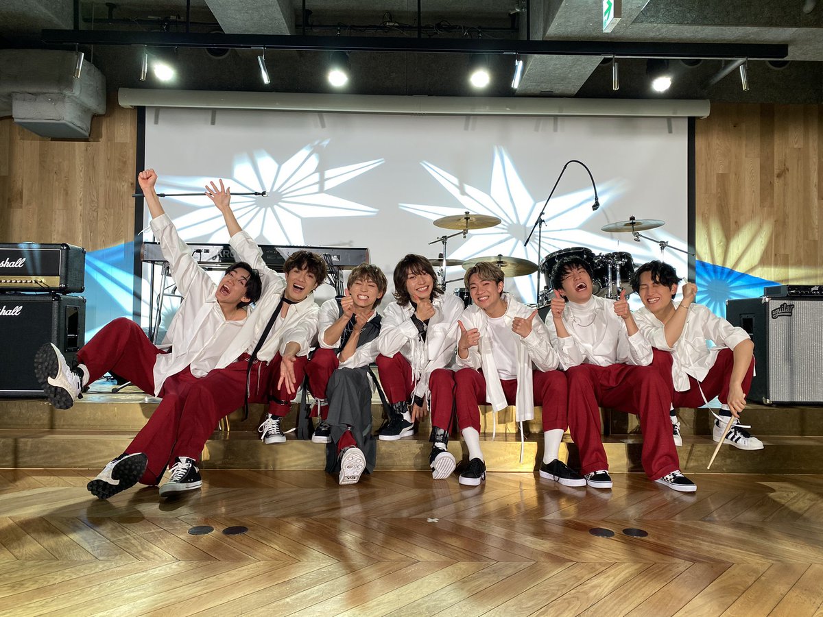 sf_seven0708's tweet photo. メジャーデビュー
2周年おめでとう🎉🎉🎉
#7ORDER
#MakeHappyORDER
@7order_official
@alanabeofficial
@MyutoMorita_jp
@hagiya_official
@sa7daOfficial https://t.co/vbgU2ZivqM