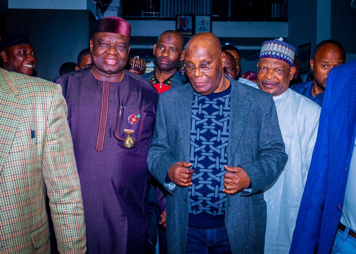 sadiqturaki442's tweet photo. H.E. Atiku Abubakar has returned to Nigeria after an official engagement in the United Kingdom, for the continuation of the National Campaign Rally billed for Saturday in Kogi State.
#UnitySEED
#RecoverNigeria
#AtikuOkowa2023 https://t.co/Hx89qYMgfz
