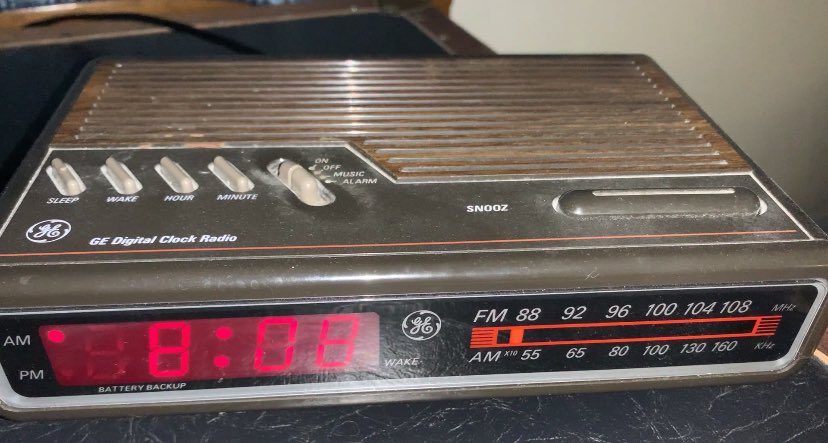 wware11's tweet photo. @ThatEricAlper Still have that exact same model. https://t.co/zSbCaU4Eka