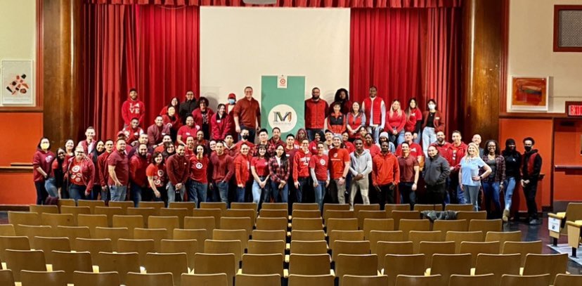 G496 MLK day of service at P.S. 111 in LIC with @mftanyc & @the_bookfairies