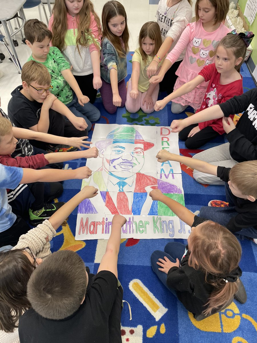 Nicole Hertel tweet media