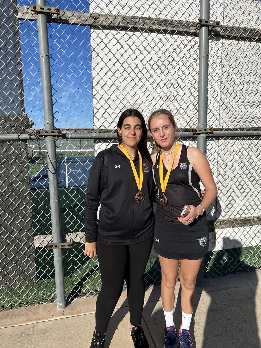 JV participated in their first ever spring tennis tournament at East Central HS. Everyone played some great tennis. We had Clarisa and Evelyn placed 2nd in girls doubles and Marta and Tessa placed 3rd in girls doubles. They brought home some medals. Great job SotoTennis!!