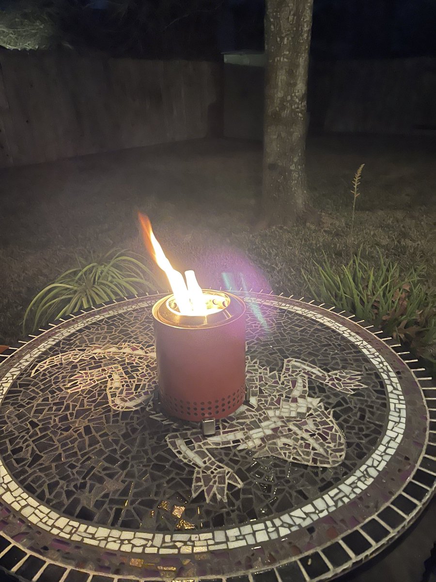 CjC87's tweet photo. Love our @SoloStove #mesa !! Would be really cool to see something like a mesa XL that was wider and maybe a little taller. https://t.co/OrUgXgIjCF