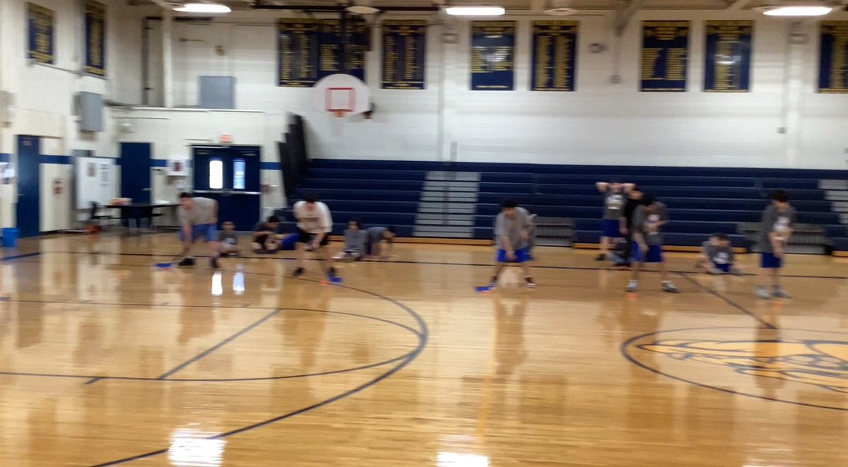 CoachA_Ramirez's tweet photo. It’ Floor Hockey time in PE. 6th Grade having some fun practicing their Hockey skills. Floor Hockey tournament coming soon🏒🥅 @NISDPease @NISD_PE #BulldogNation https://t.co/XnS3mN8wqh