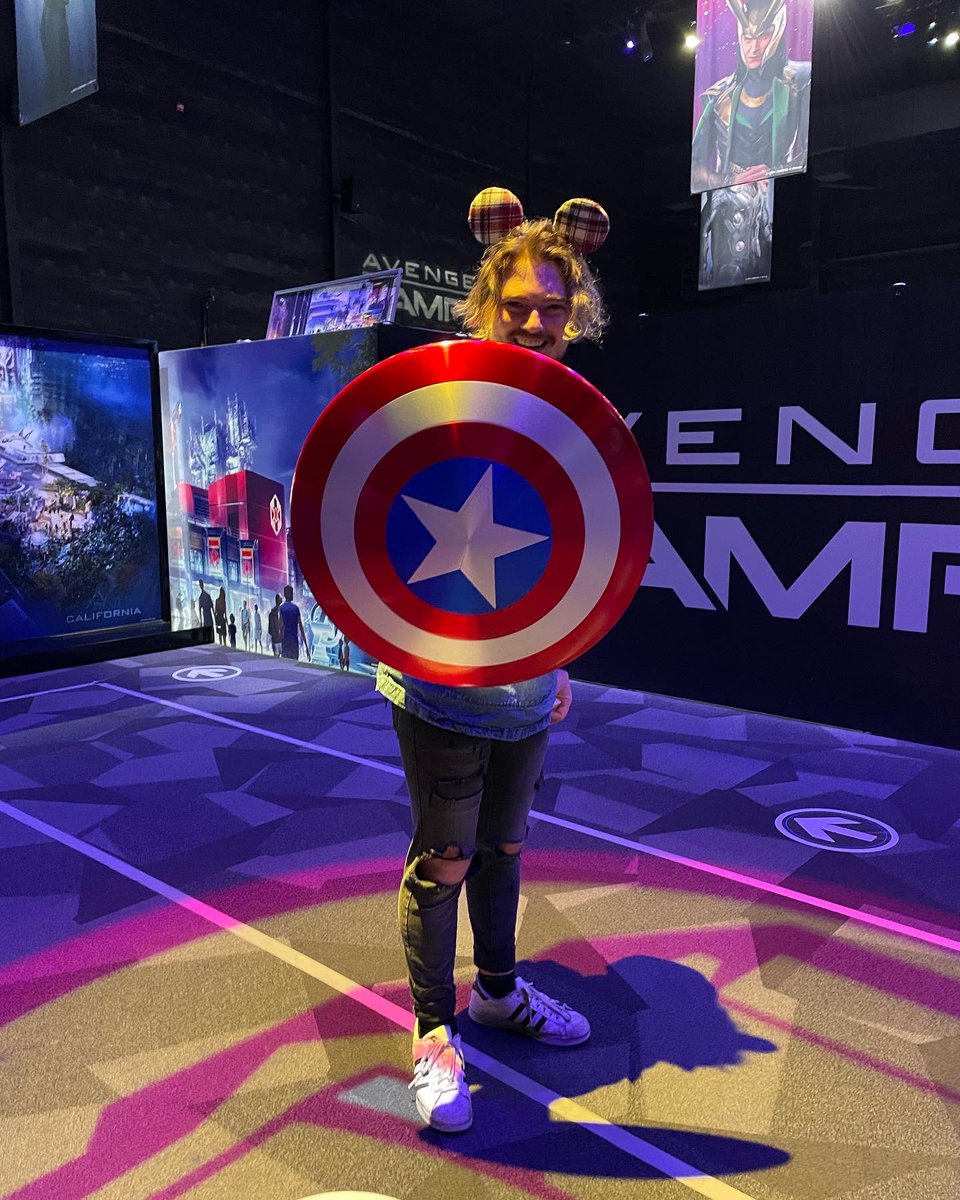 here’s to being 24 🥰🥳