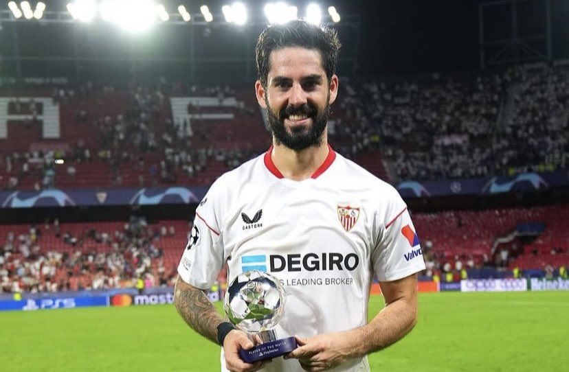 DSportsCO's tweet photo. 💰 Jugadores que podría traer el Junior con lo que iba a pagarle a Juanfer:
📌 Isco (1.5 M€ por año - sin equipo)
📌 Mathieu Valbuena
📌 Ganso
📌 Nicolás De La Cruz
📌 Juan M. Iturbe
📌 Edwin Cardona
📌 Bebelo Reynoso
👉 ¿Ustedes a cuál traerían?
#FutbolAsiDIRECTV https://t.co/g6rOmavOLm