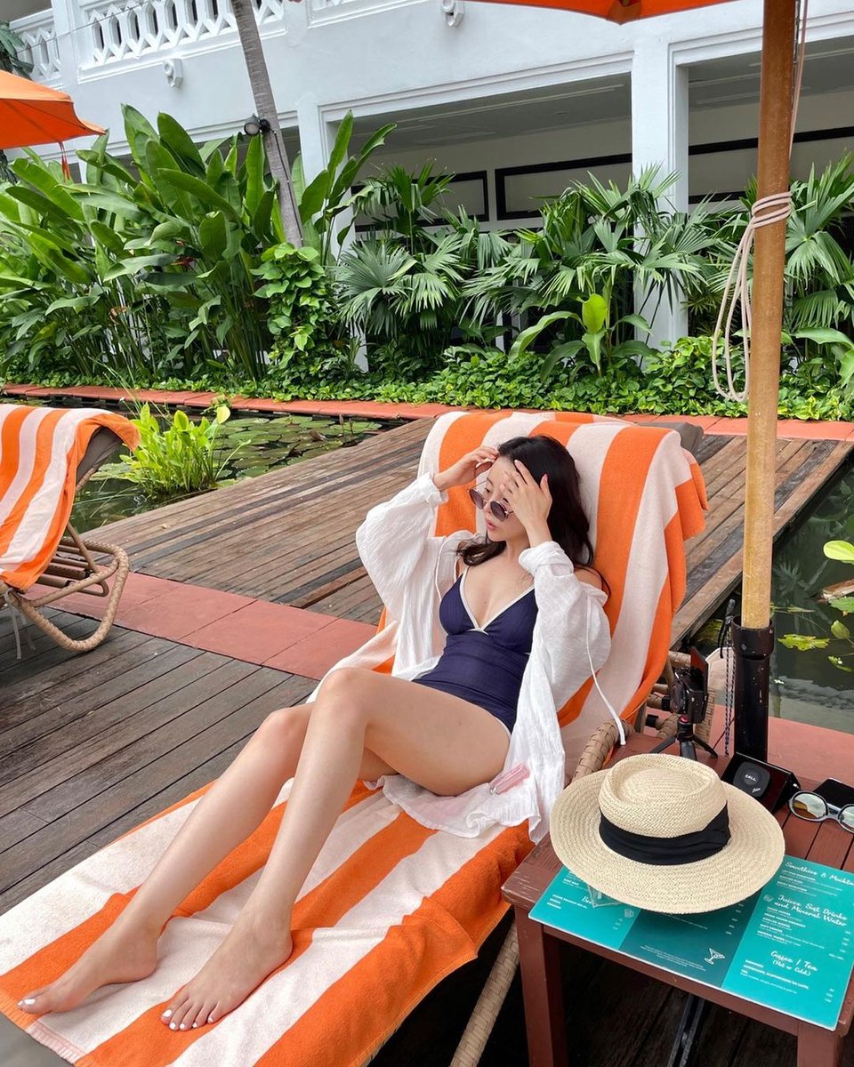 Missing the sun kissed🌞🏖️ 😊