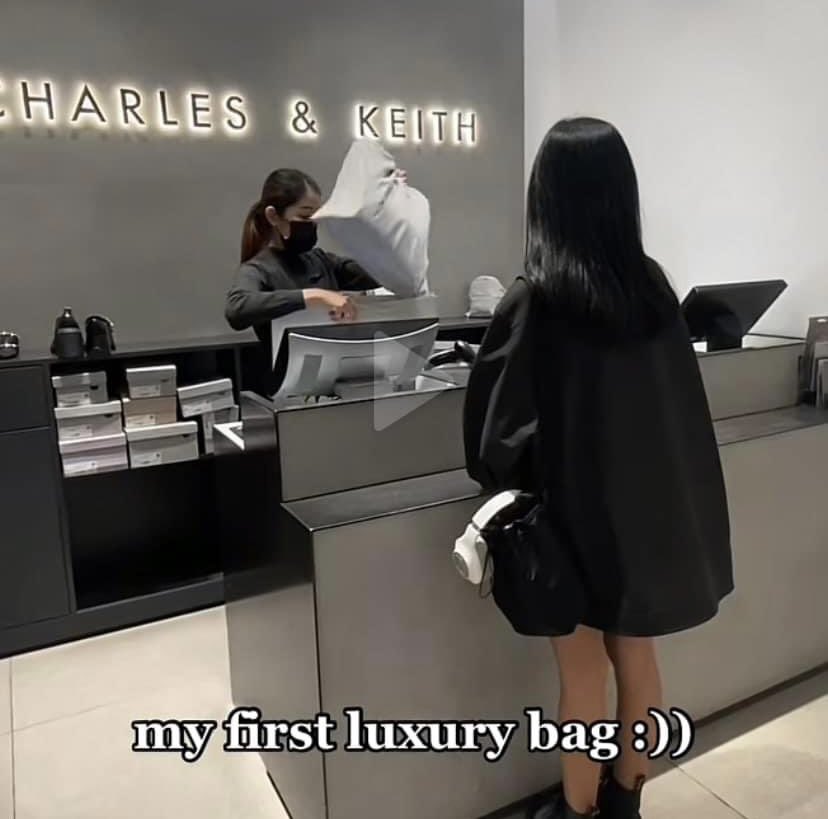 Sleep to the overworked is luxury.
Free time to a single parent is luxury.
Ice cream on a hot day is luxury.
Jollibee to a balikbayan is luxury.
Enjoying hard-earned money is luxury.
Buying onions in the PH is luxury.
Luxury is relative. You go, Zoe!