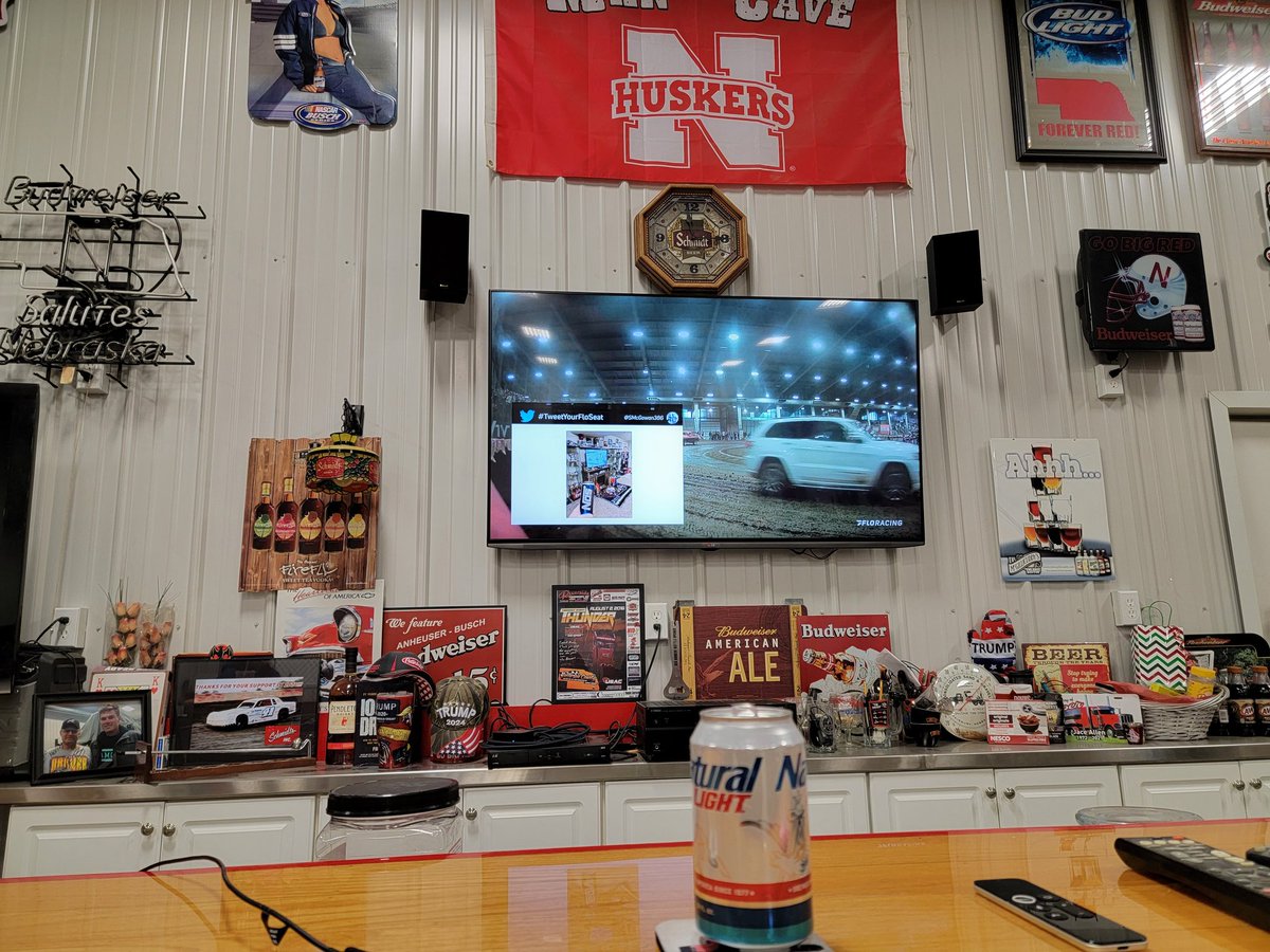 BStigge69's tweet photo. #tweetyourfloseat #SchmidtsInc. #JeffersonCountySpeedway #MidwestMidgetChampionship #CoonJr #FairburyNebraska @FloRacing @NosEnergyDrink https://t.co/Tut7fewjS2