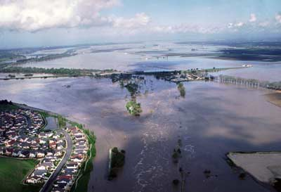 SoquelCreek's tweet photo. Flooding on the Salinas River is hardly a new phenomenon. It drains 4,600 square miles over 90 miles before reaching the ocean.
No doubt, 2023 will be added to the list of historic floods.
https://t.co/8ntiE6r6Wm https://t.co/5qS3fvNTXJ