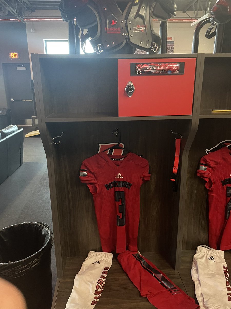 Mac VandenHout tweet media