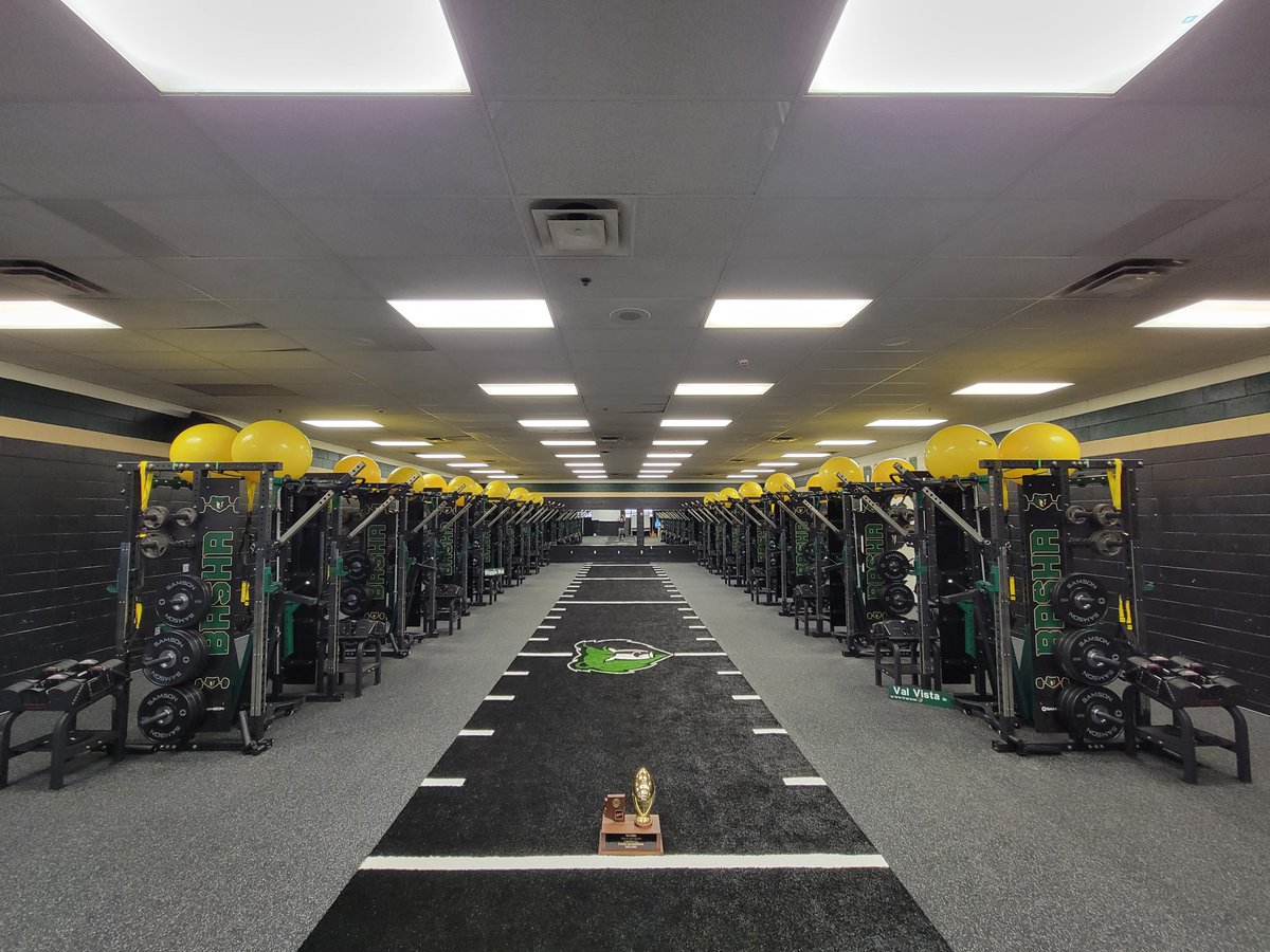 Basha Iron Den 💪🏽 tweet media