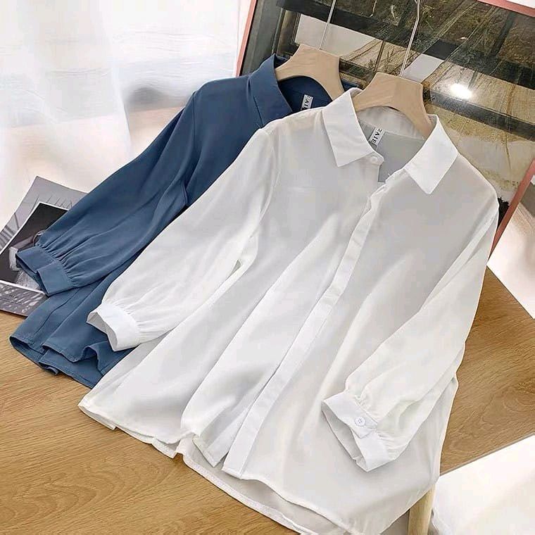 diahphita's tweet photo. PAKAIAN WANITA | MUTIA SHIRT | BAJU KEMEJA BLOUSE ATASAN WANITA KOREAN STYLE BUSUI FRIENDLY LENGAN PANJANG KEKINIAN Dapatkan di Shopee sekarang! https://t.co/hIVLjb0DnO https://t.co/2UnabIA7SR