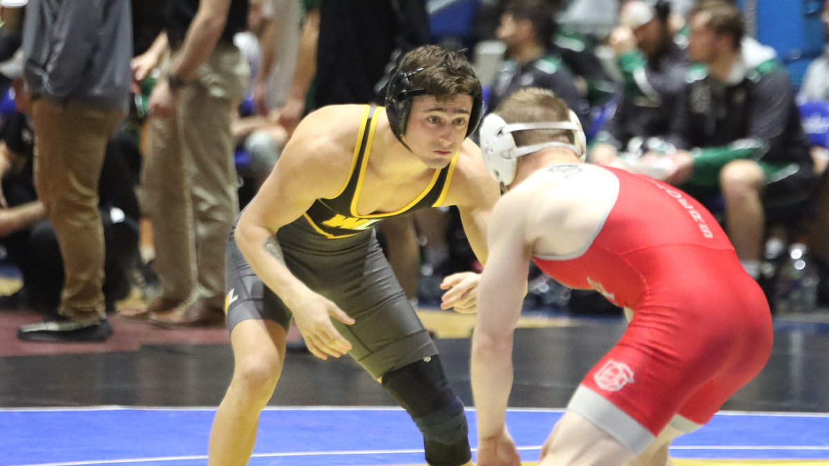 WLathletics's tweet photo. Quick Start Leads No. 4 Wrestling Past No. T24 Ashland

📰 Recap: https://t.co/iQTmgaBnkG

#ClimbTheHill | @WLU_Wrestling https://t.co/IN7AezzKOK