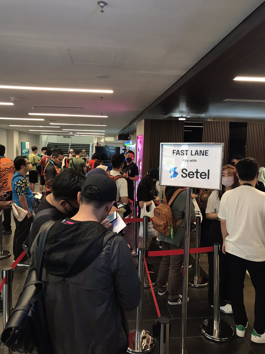 setel's tweet photo. Heyy it’s happening here at PETRONAS Malaysia Open 2023 @ Axiata. #PayWithSetel to get 10% OFF and earn Mesra points for every transaction. 😉
#SetelJe https://t.co/5tQhLfyYba