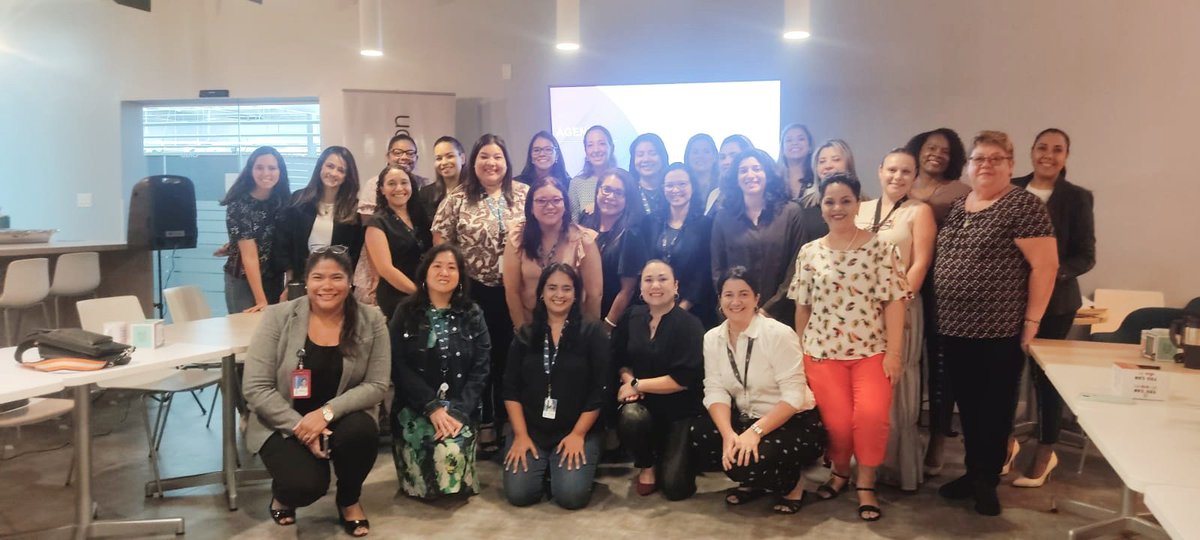 MelodyDaggle's tweet photo. It was great Coffee session with Niurka and leaders invited as panelists related to Imposter Syndrome on Closing event of FY23 #WIAPanama Executive Leadership Program @DellPanama Congrats to the participants.🙂#iwork4dell #WIALatam #sharingexperiences #development #learning https://t.co/cRFbz4O8tu