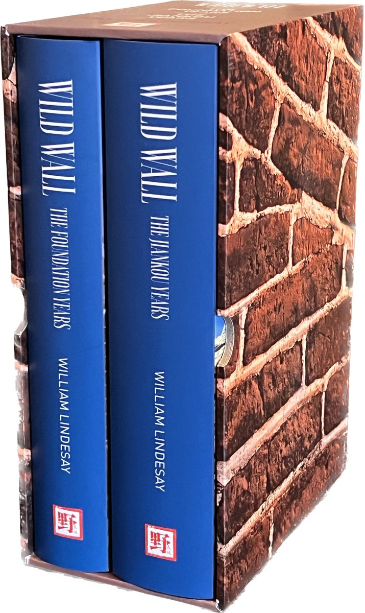 LindesayWilliam's tweet photo. My two volume Wild Wall memoir has finally arrived! These solid hardbacks are housed in a ‘brick case’. Signed editions in China are 550 yuan. If you want to order please DM me and we can arrange thereafter on WeChat. https://t.co/zESOuLGpjZ