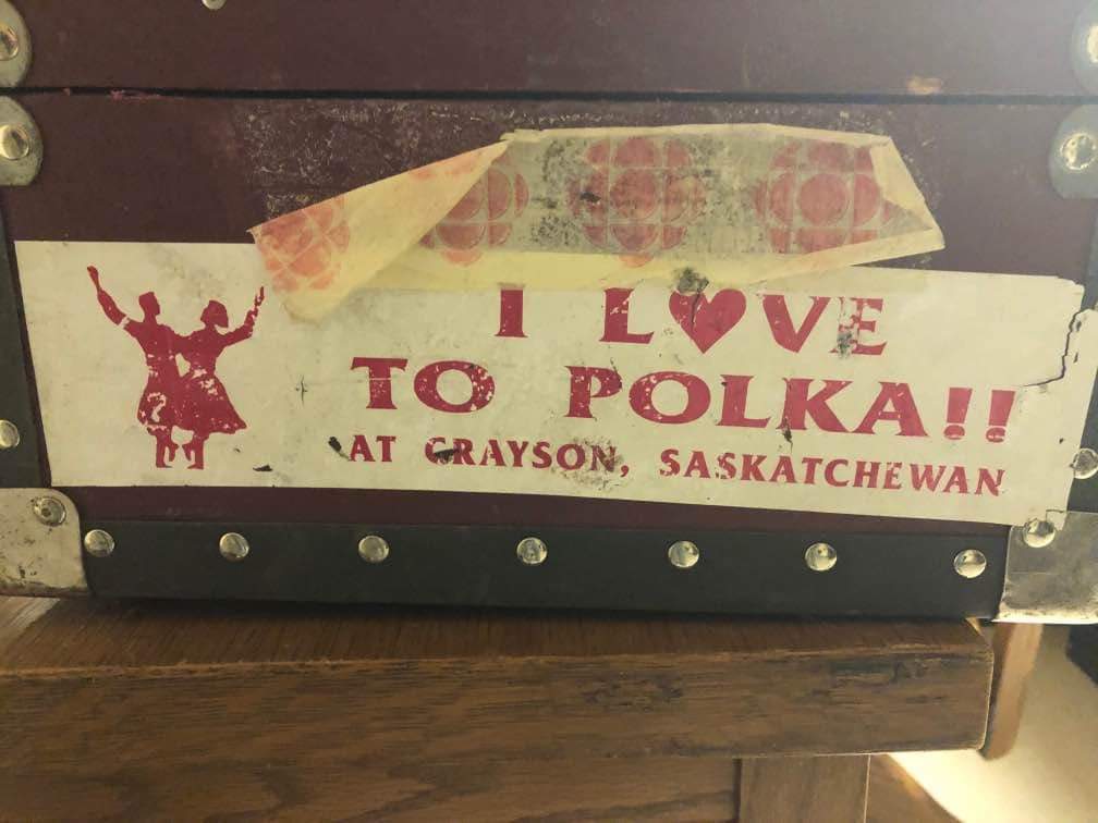 taroncochrane's tweet image. Move the furniture &amp;amp; find a dancing partner ~ my next CBC Radio One *Local Music Minute* segment (out this weekend) packs 80+ years of Saskatchewan POLKA history into 5 dance inducing minutes!

Check out all the segments:
cbc.ca/localmusicminu…