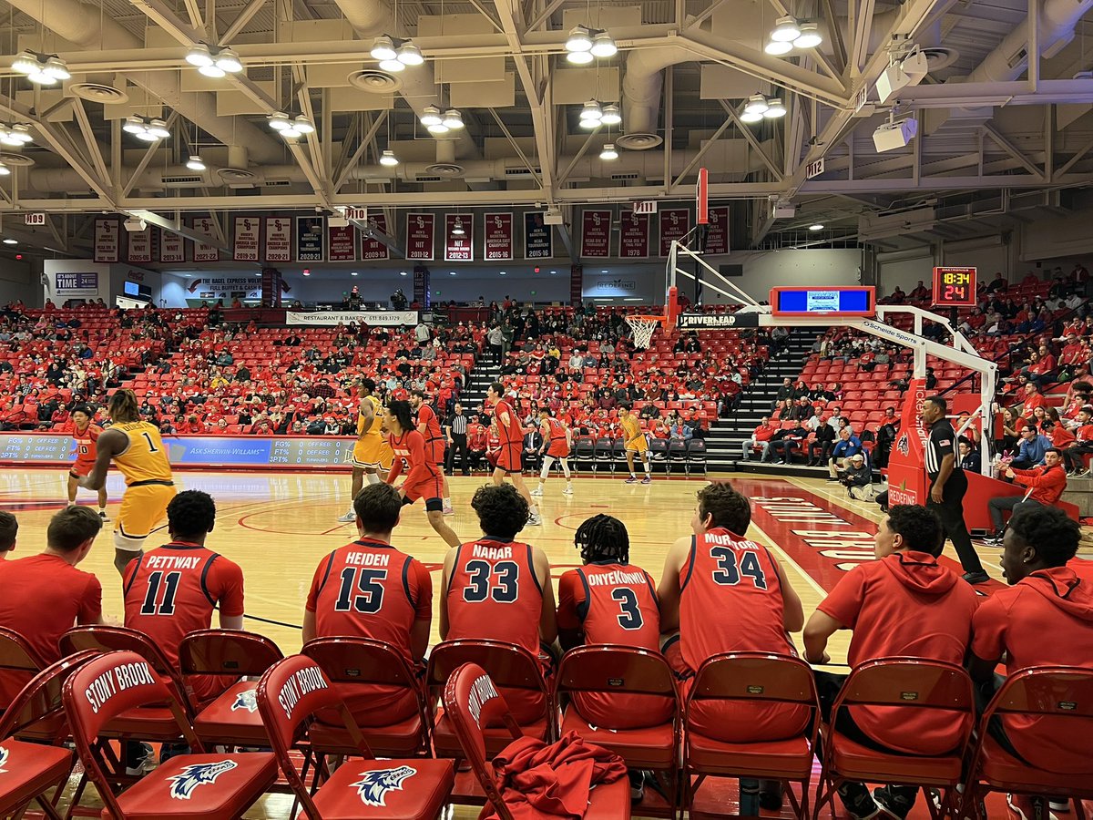 PatrickAToscano's tweet image. Big win for @StonyBrookMBB on national tv tonight. Go Seawolves!