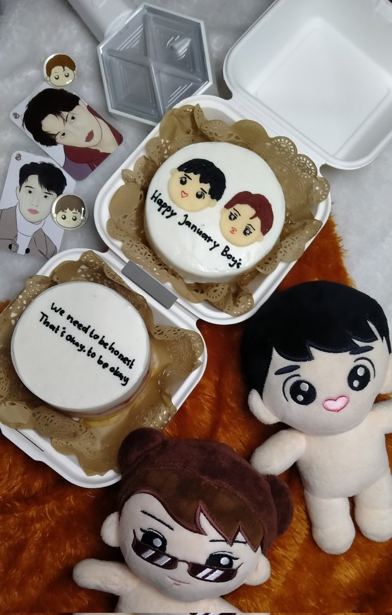 Happy Birthday Do Kyungsoo (Jan 12nd)✨🎉
Happy Birthday Kim Jongin (Jan 14th)✨🎉

Jadi ku upload cake ini di tengah-tengah (Jan 13th) 🤣😂
Happy January Boys 🎇💖✨🎉🎂

#HappyDODay 
#HAPPYKAIDAY 
#해피됴데이_2023
#해피카이데이_2023
#HappyKyungsooDay
#HappyJonginDay