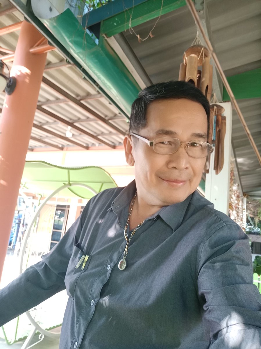 khumikoa1's tweet photo. รอหน่อยนะคนดี https://t.co/t5ePw1JeWC