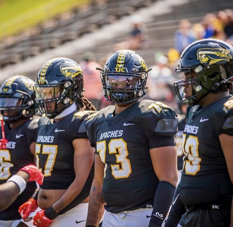 jonnyc_34's tweet photo. Blessed to receive an offer from Tyler Junior College! @Coach_Donohoe @CoachTPMiller @CTJFootball https://t.co/LDelSlHr7u