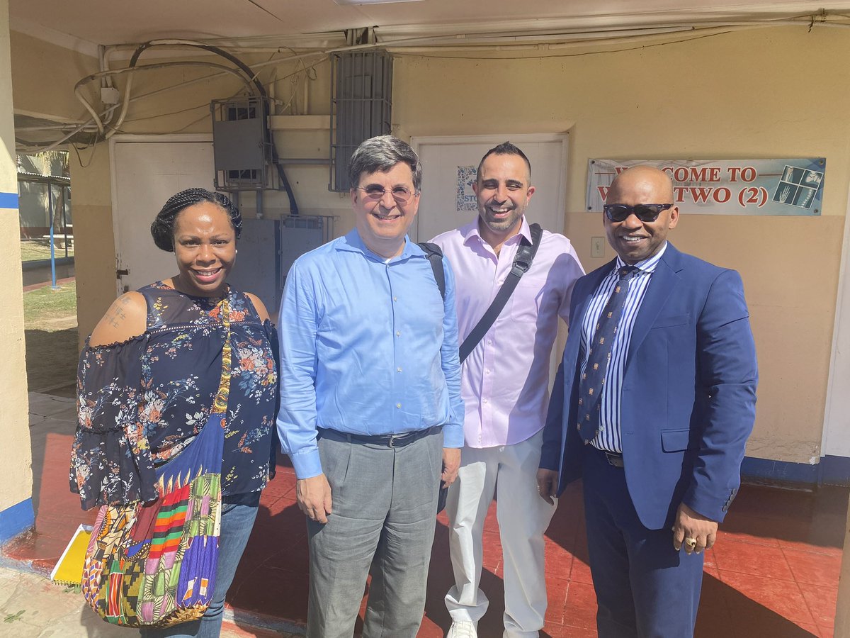 MDKahnMD's tweet photo. Honored to have been invited to Kingston, Jamaica to meet with surgeons and officials to help solve challenges in trauma care. My main takeaway is that I have more to learn from these surgeons and patients than I could possibly ever teach them. #globalhealth #monteortho https://t.co/gXZH4xkaH9