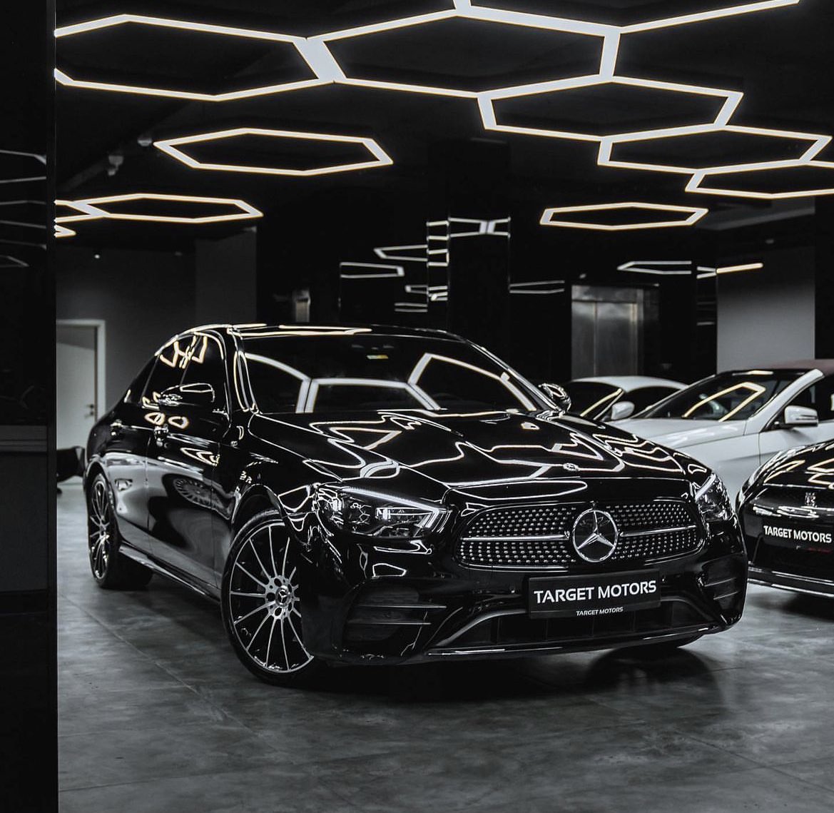 LuxuryCars365's tweet photo. Mercedes-Benz E200d ♠️ https://t.co/zAVZ1cW0gT