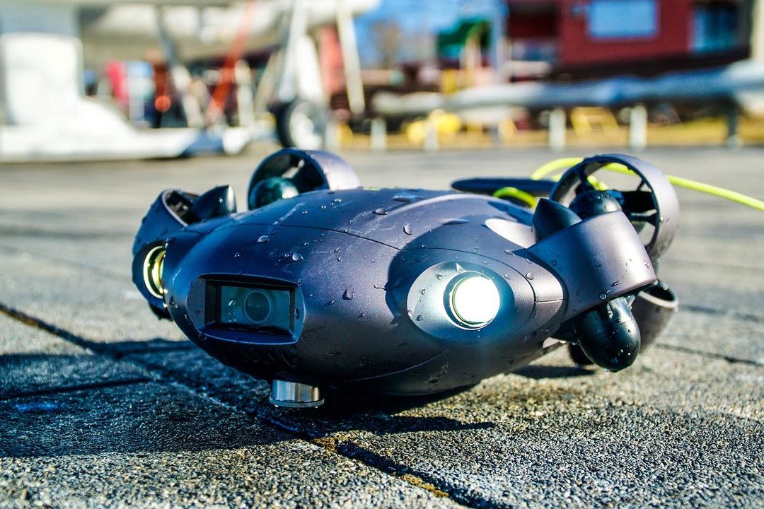 '🧜‍♀️WE TESTED THE UNDERWATER DRONE🤿'

Thanks to our user for sharing!❤️'IG@martintapolcai'

Tag us and share your underwater diving now!
.
.
.
#fifish #qysea #underwaterdrone #ROV #fpv #drone #fpvdrone #fpvaddiction #gopro  #fifishv6expert #diving #dronephotography
