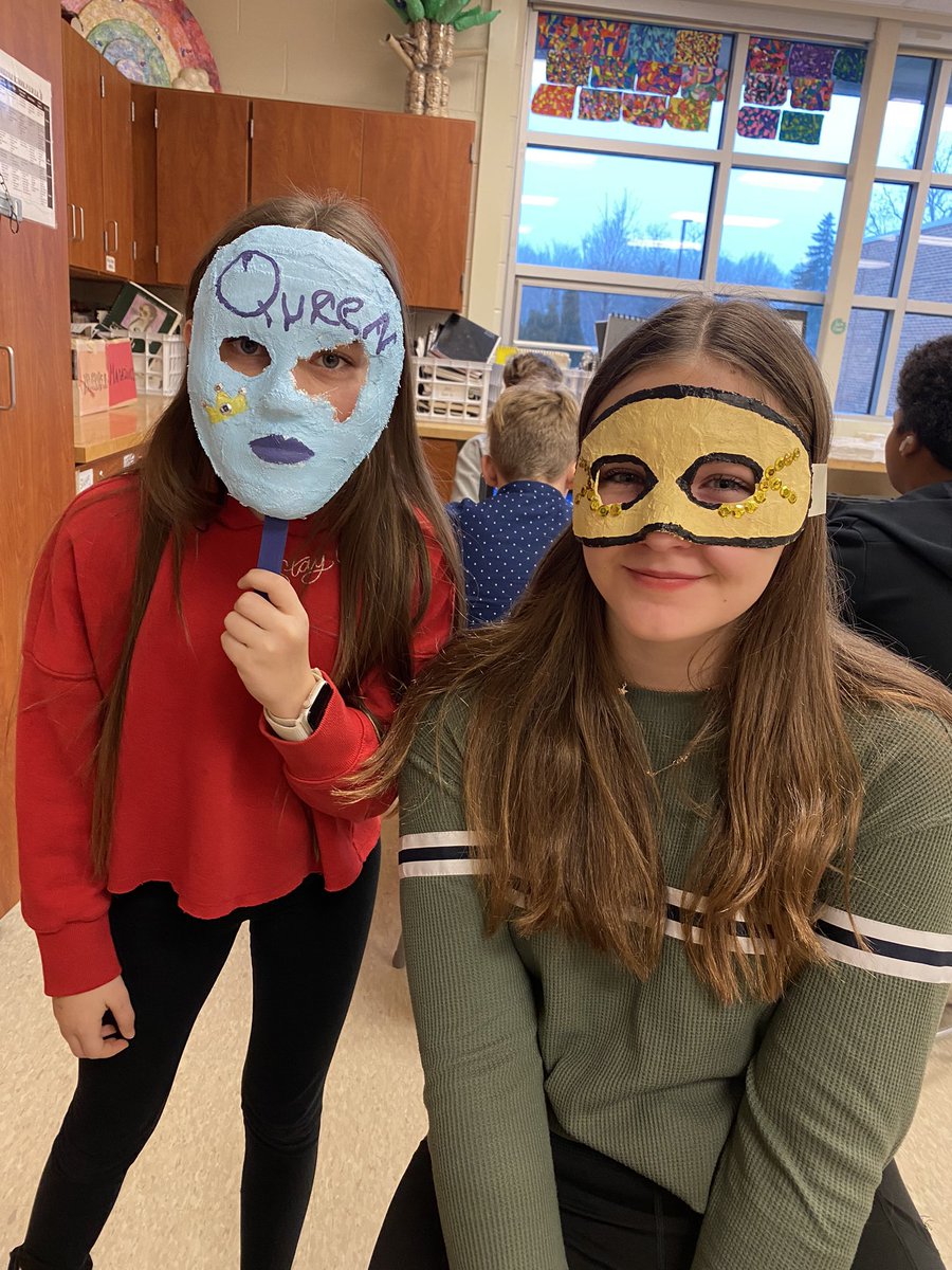 Amanda Frederick tweet media