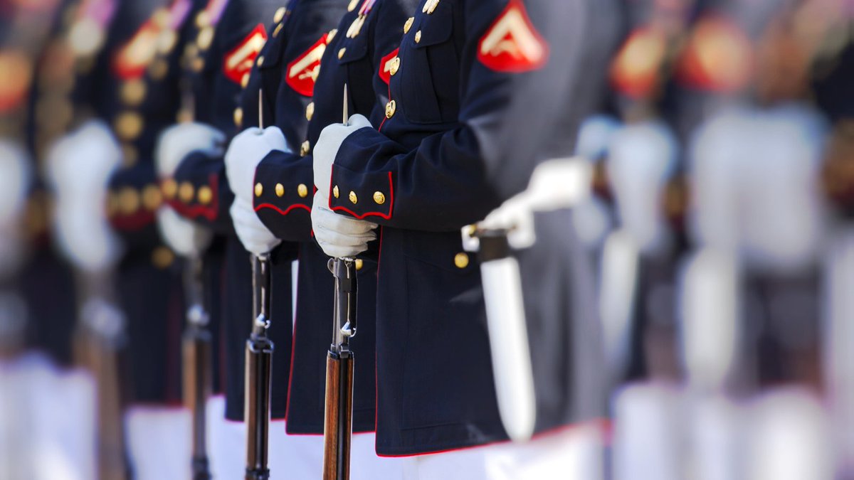 This Sunday, see the United States Marine Chamber Orchestra live! More info here: ow.ly/G7Qq50MpHZc
.
.
.
.
#theguide #goingoutguide #thewashingtonpost #washingtondcevents #washingtondclife