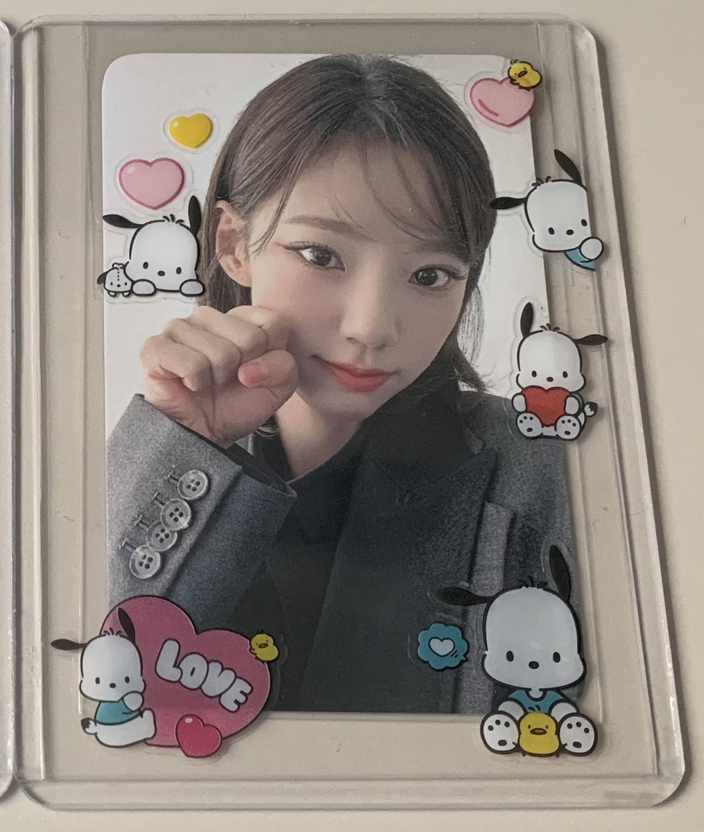 최근 원픽이 된 2023 시그 케타 여름
이런 킹랑스러움에 한 여자가 죽어요