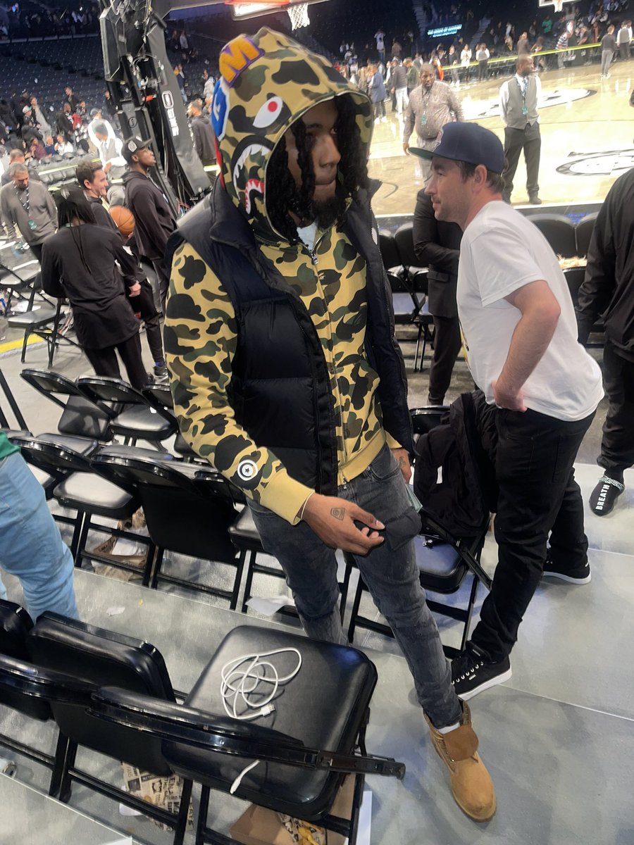 wapodelaa's tweet image. Baseline @ The Barclays 🍀🤝🏾💰 @BrooklynNets Y’all Let Me Down Tonight #GoNets #LiveLife #EasyOnEm