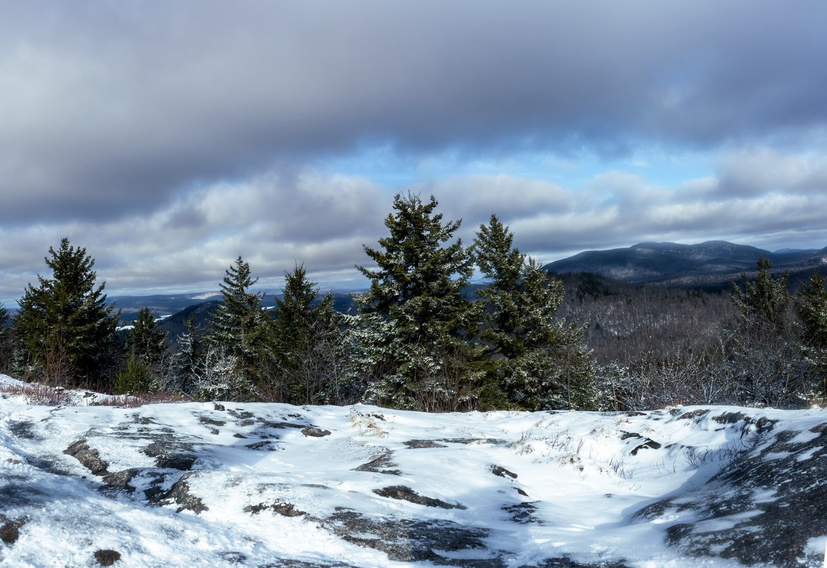 DadamsPhoto's tweet photo. The ever amazing Coney Mountain.
Working on our winter #TupperTriad
π· Sony a7iii
ποΈ LightRoom & Photoshop
#ADK #adirondacks #hikingadventures #landscapephotography #NaturePhotography #naturelovers #Mountain https://t.co/GTV1lNp5P1