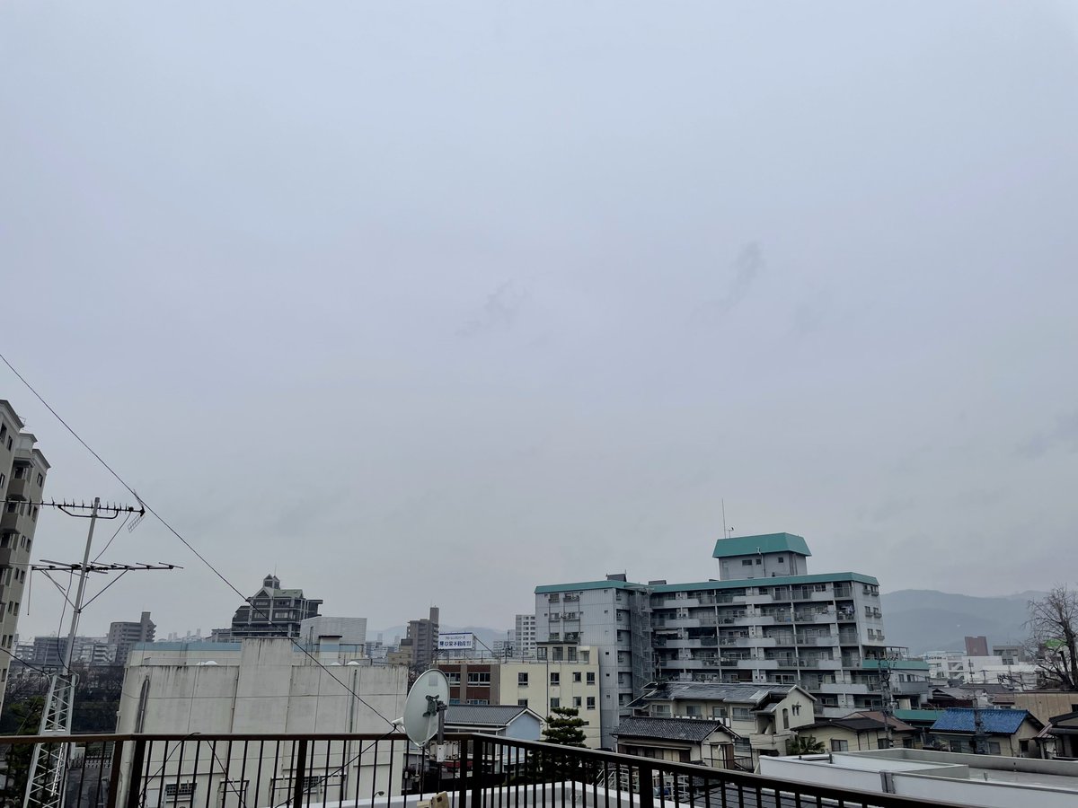 stak_official's tweet photo. Dear Elon Musk(@ElonMusk),
Day 006
It is raining in 𝗛𝗶𝗿𝗼𝘀𝗵𝗶𝗺𝗮 today and the sun is not visible.
But Starlink speed is fast!😎
Time: 12:20 a.m. (JST)
Download: 148.46Mbps
Upload: 20.43Mbps
Location: https://t.co/U3rs9tQAjT
@SpaceX #StarlinkSpeed https://t.co/OuXm018yYN
