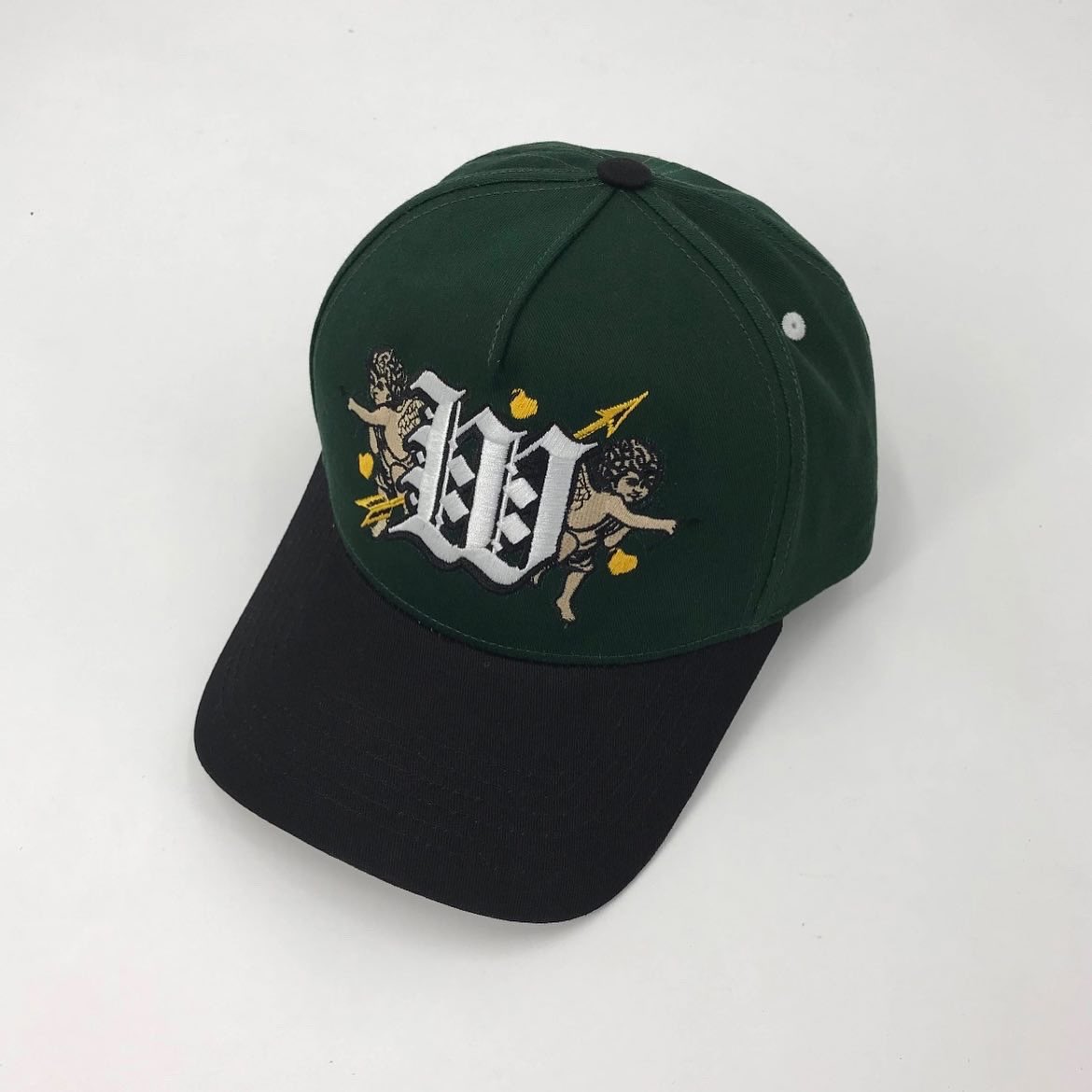 blurboundd's tweet photo. Dropping these baseball caps tmrw 🤯😮‍💨 Friday the 13th @ 12PM PST. #BlackOwnedBusiness https://t.co/X2UPo1fAxG