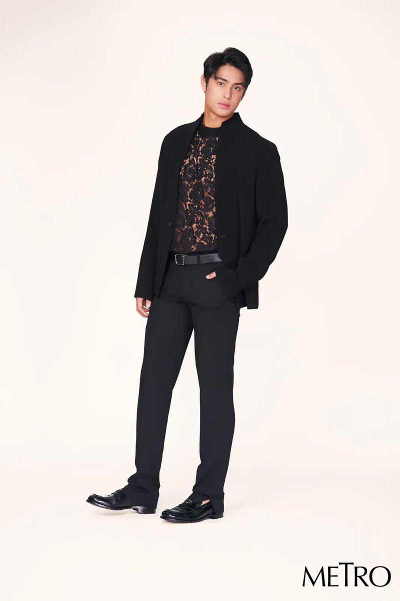 Solid_Donato's tweet photo. Donny Pangilinan On Finding The Right “Family” For Success
Read here: https://t.co/5TJmkmCbOq
#MetroxStarMagic30
#DonnyPangilinan @donnypangilinan https://t.co/t85unaDTeO