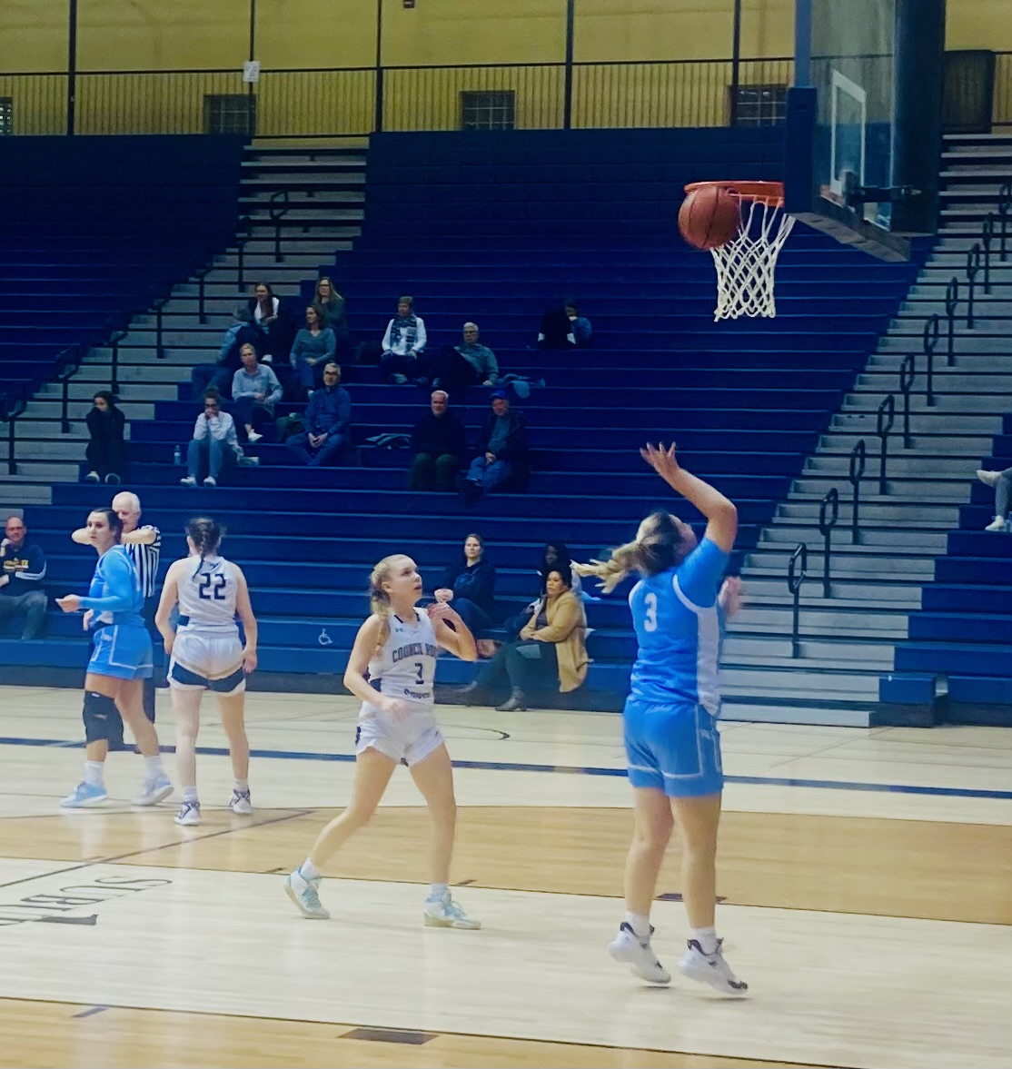 PaPrepLive's tweet photo. North Penn comes through in the clutch, beats Council Rock South - https://t.co/etbCwx5kGd https://t.co/01UemhMcxn