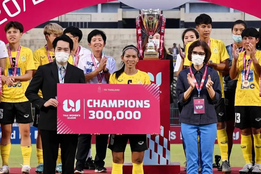 MafiaWasit's tweet photo. Daftar Kompetisi Sepakbola di Negara ASEAN:
- Thailand:
1. Thai League 1
2. Thai League 2
3. Thai League 3
4. Thai League 4
5. FA Cup
6. League Cup
7. Thai Champions Cup
8. Thai Women's League 1
9. Women's Play-offs 1/2 https://t.co/HZXwp2zp3c