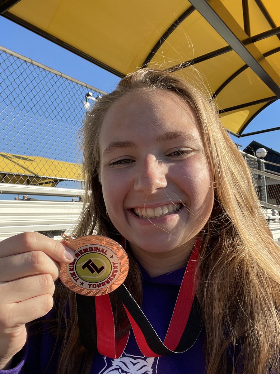 CoachHaney's tweet photo. Madelynn Shoemaker - 3rd place Girls B Singles @ Tyler Legacy Tournament!! https://t.co/HBJNPNeXOY