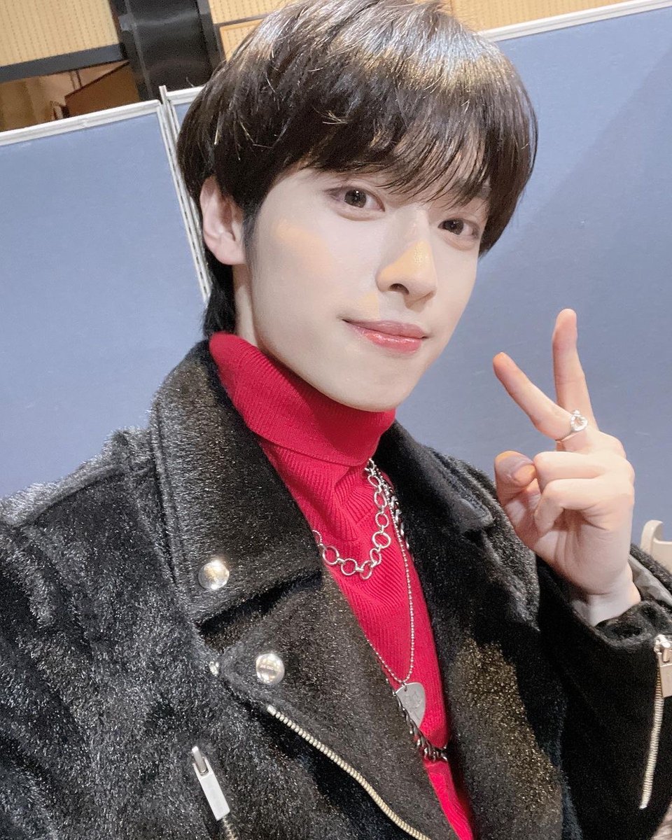 💛𝐇𝐀𝐏𝐏𝐘 𝐆𝐀𝐎𝐍 𝐃𝐀𝐘💛

📢가온 생일 총공을 시작합니다‼️

#세상에_가온이가온날
#Life_Must_Gaon

가온의 스물두 번째 생일을 축하합니다💛