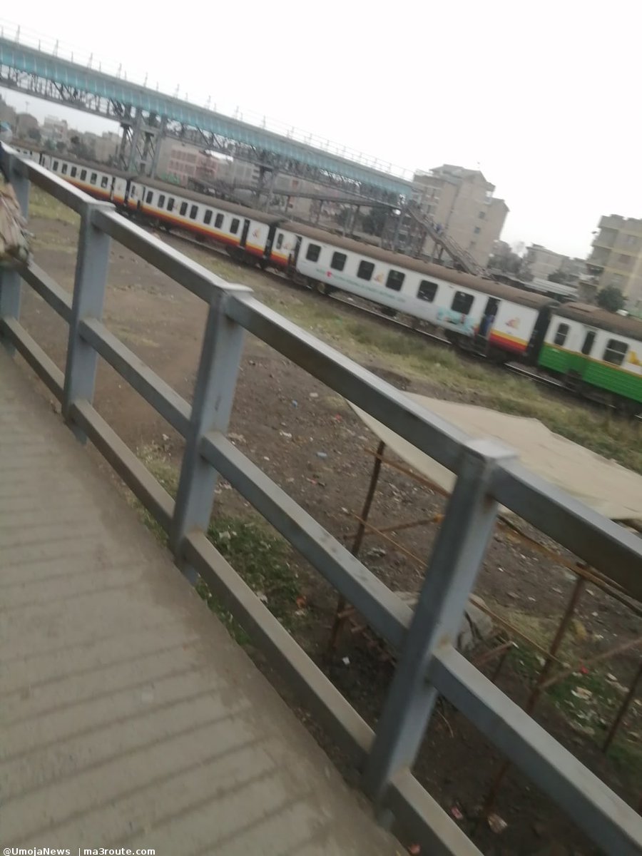 07:05 The first commuter train from Ruiru to Nairobi is currently at the Mutindwa stage.   via @UmojaNews_