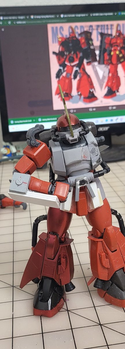 dzl_mk's tweet image. Some more updates on the #mastergrade #zaku 2 full bullet not much progress after a long hiatus but it feels good to slowly be back! #plamo #gunpla #gundam #scratchbuilding #scratchbuild  #zeon