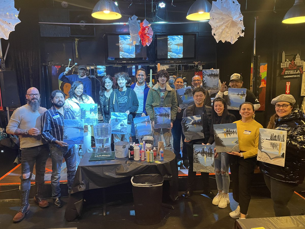 SimpleBandG's tweet photo. Familia thank you for joining us for tonight’s Sip and Paint. Stay tuned for the next one 👌🎨
Only @Simple - home of the arts!
#BrightwoodStrong #SimpleHomeOfTheArts #thursday #thursdaynight #sip&paint #dcnightlife #washingtondc #simplebar #brightwood #uptowndc https://t.co/Ei8cGyn3V1
