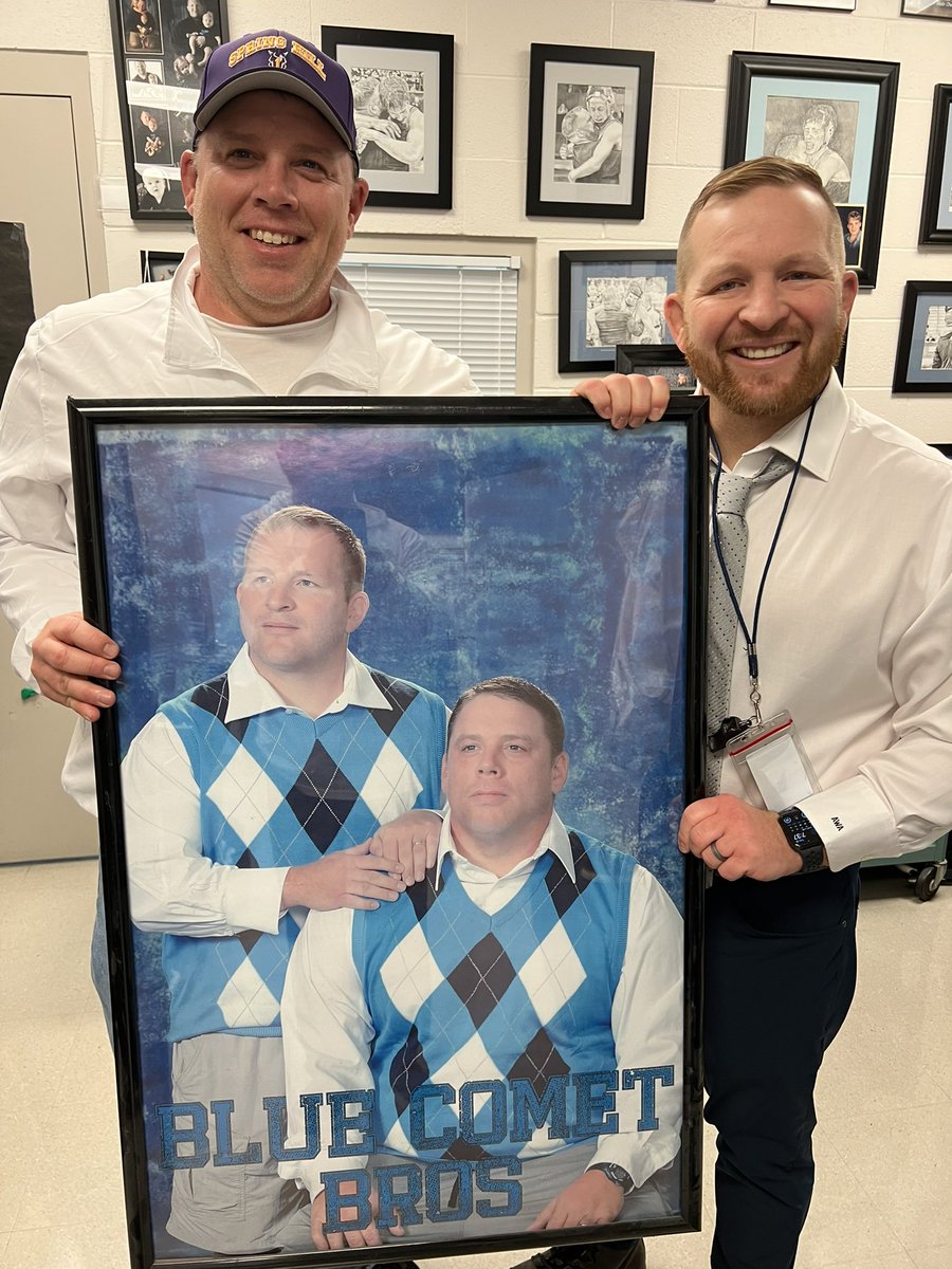 Got to see this classic tonight…and a pretty cool picture.