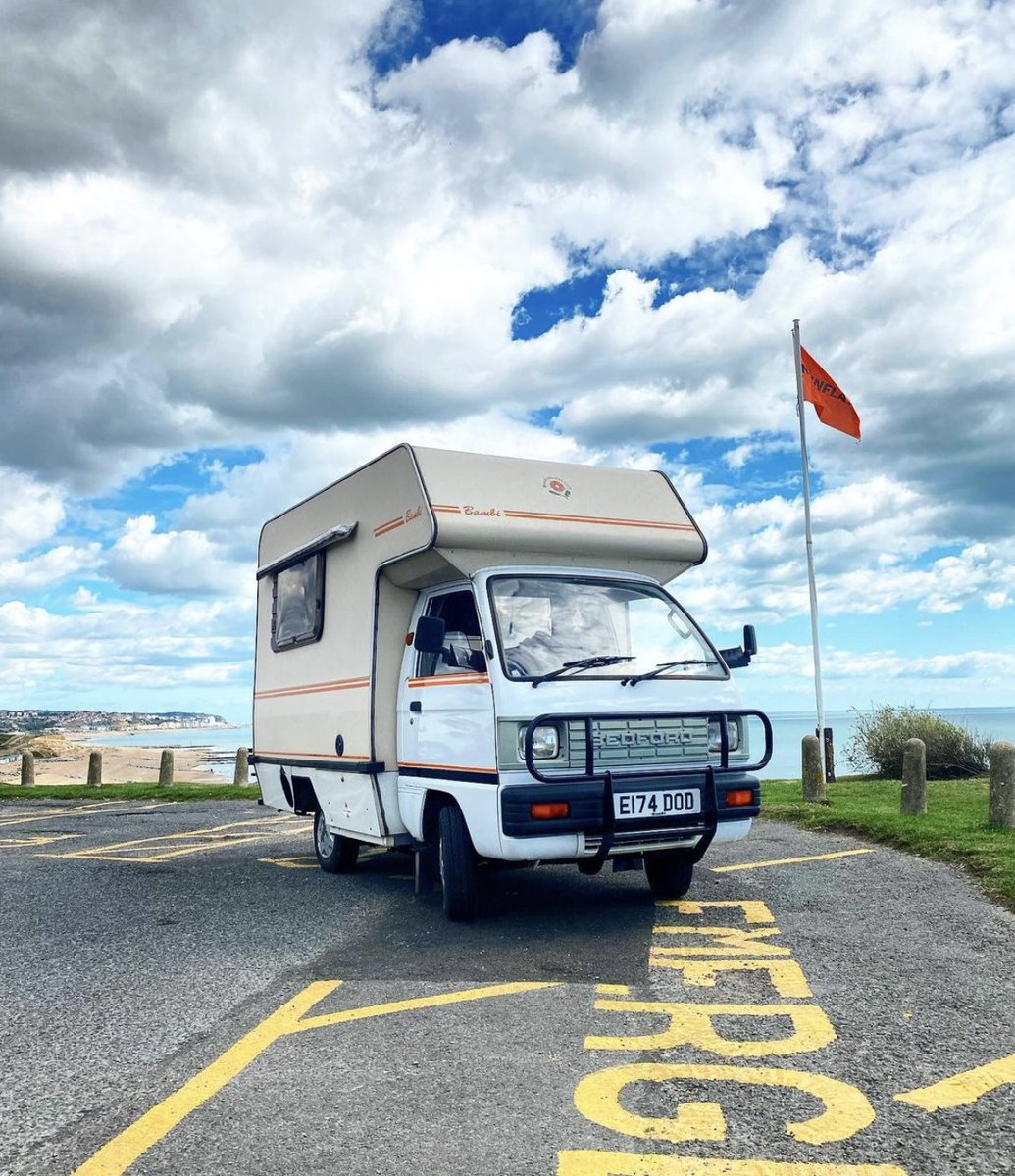 camperbuyer's tweet photo. This Bambi isn't all legs 🦌 

#bedfordbambi #bambi #campervan #tinyvan #vanlife #camperbuyer https://t.co/2xFDw3dnYY