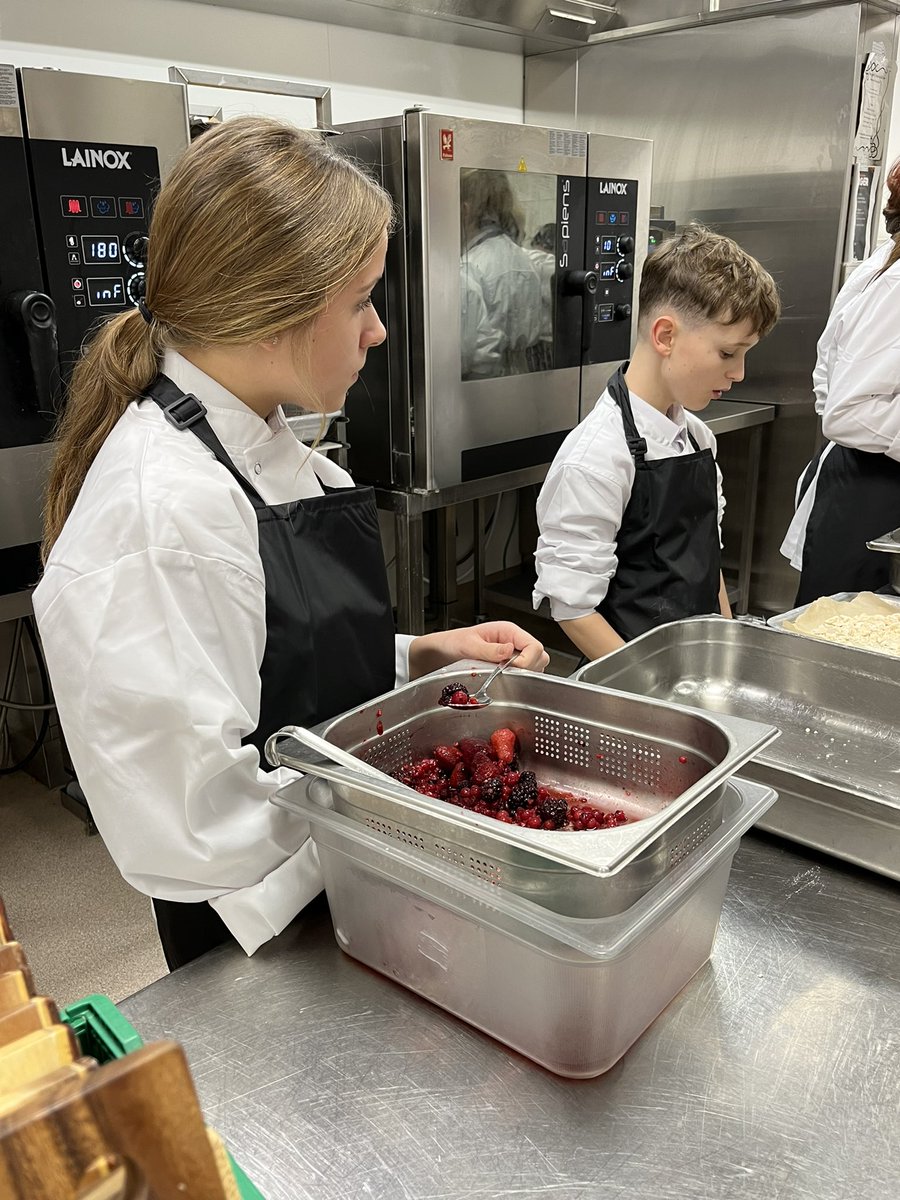 Thank you to Stuart Palmer Peter Cousins for the continuous support through out this JCA and helping inspire young students to have a career in hospitality and with Compass Group UK&amp;I #apprenticeship #juniorchefsacademy #ESS #hmscollingwood #magnificent7 #TeamCompass