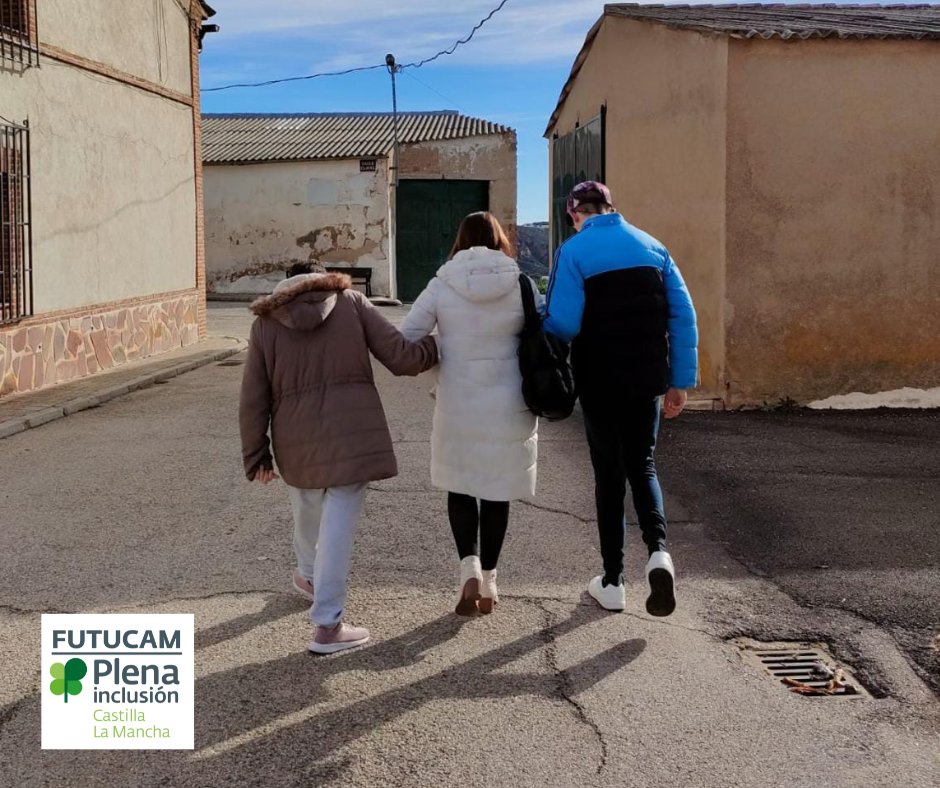 Futucam's tweet image. Caminamos al lado de las personas con discapacidad para que lleguen allá dónde deseen #vidasfelices #proyectosdevida #Deseos