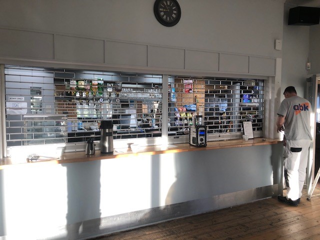 RoyKinch's tweet photo. Bar is closed and preparation underway ready for decorating at Flackwell Heath Golf Club😀 https://t.co/I3XDsC3bNV