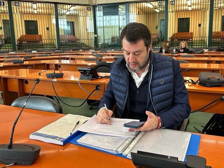 Matteo Salvini tweet media